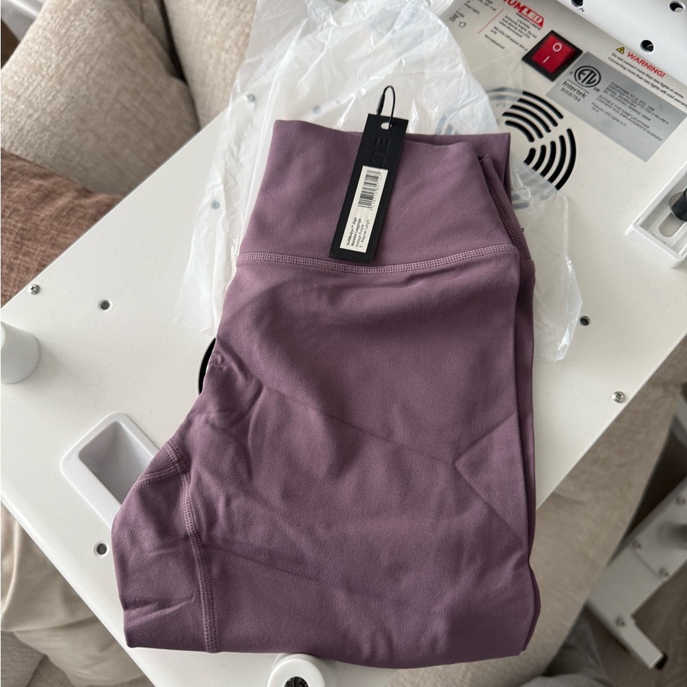 BNWT ONER ONER ACTIVE SOFT MOTION LEGGINGS SIZE SMALL